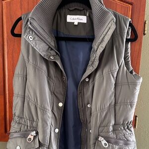 Calvin Klein Women’s Gray Puffer Vest with Sweater Collar